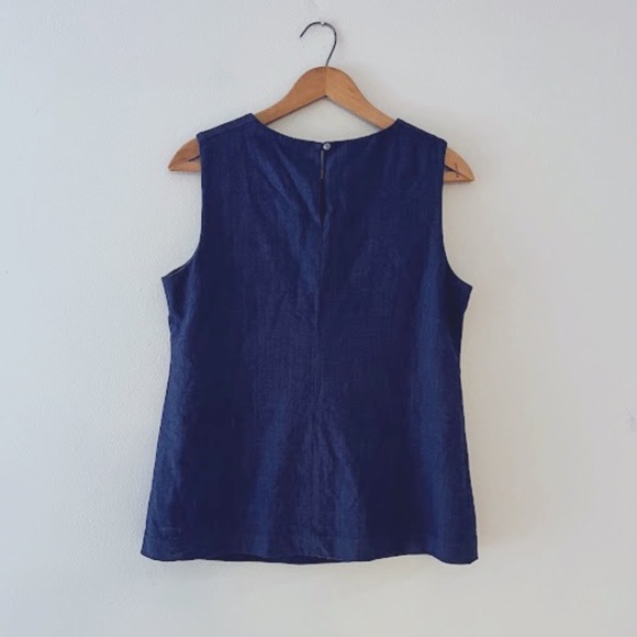 Banana Republic Ruffle Front Woolblend Lined Blouse, Sz 8 - Picture 2 of 5